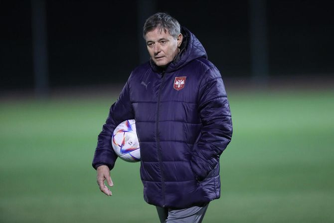 Dragan Stojković Piksi Fudbalska reprezentacija Srbije Srbija trening