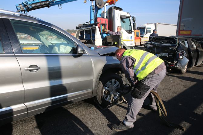 Orlovača udes autoput obilaznica policija uviđaj