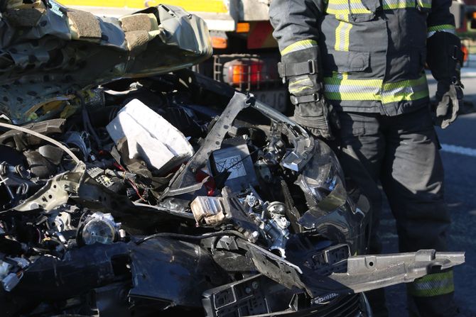 Orlovača udes autoput obilaznica policija uviđaj Orlovača udes autoput obilaznica policija uviđaj