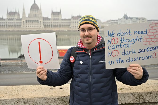 Mađarska Budimpešta protest prosvetari Mađarska Budimpešta protest prosvetari
