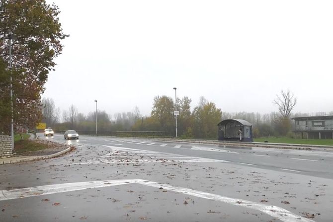 Autobusko stajalište Topolice, Obrenovac