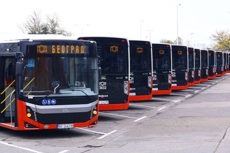 Autobusi GSP autobus GSP neutralna autobus neutralna gradski prevoz javni prevoz pogon Novi Beograd