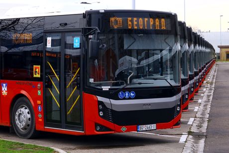 Autobusi GSP autobus GSP neutralna autobus neutralna gradski prevoz javni prevoz pogon Novi Beograd