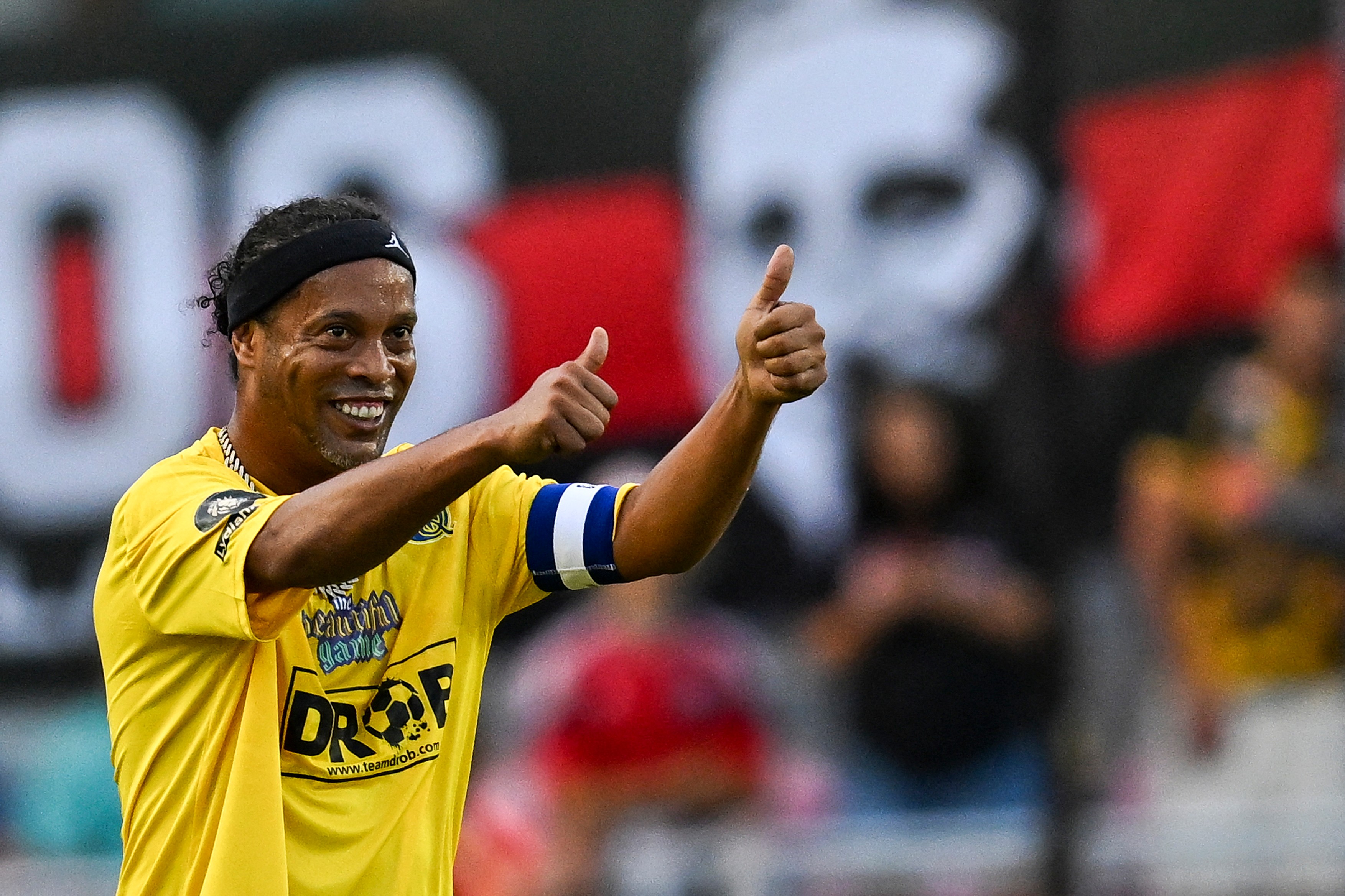 Ronaldinjo se vraća iz penzije u 46. godini! Legendarni Brazilac otkrio detalje ugovora koji je uzdrmao svet