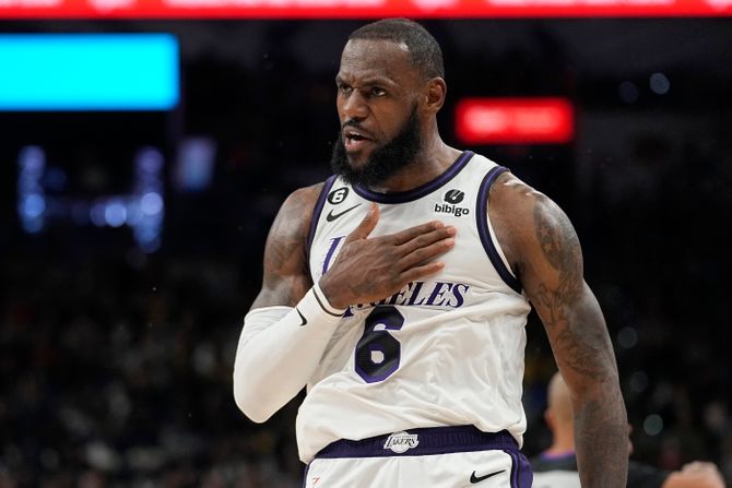 Lebron Džejms Lebron Džejms
