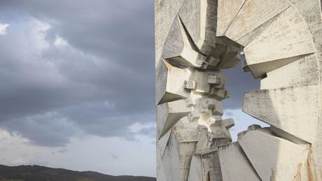 Kadinjača, Užice, Dan Republike, Drugi svetski rat, spomenik