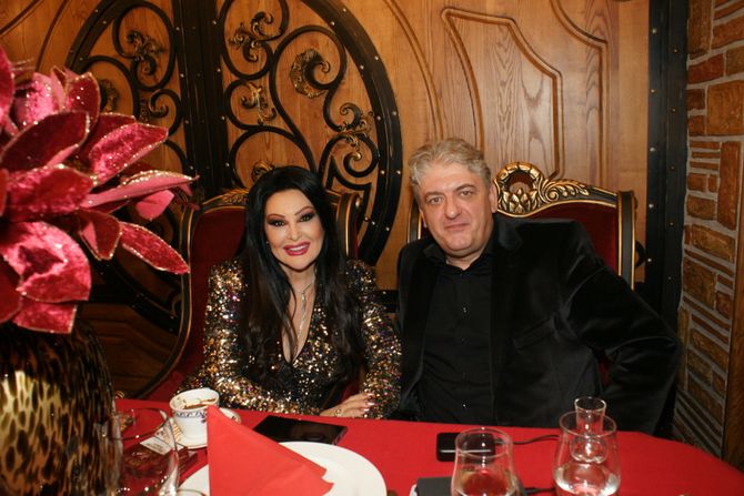 Dragana Mirković, Toni Bijelić