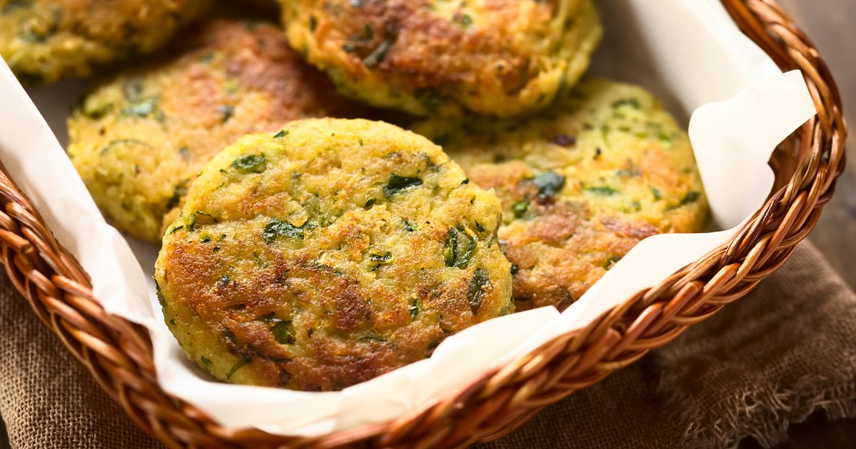 Ručak koji okuplja sve za stolom: Posne pljeskavice od tikvica i krompira koje svi vole