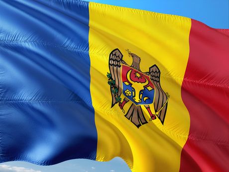 Moldavija zastava