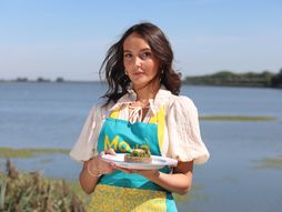 Moja Jela, Carska bara