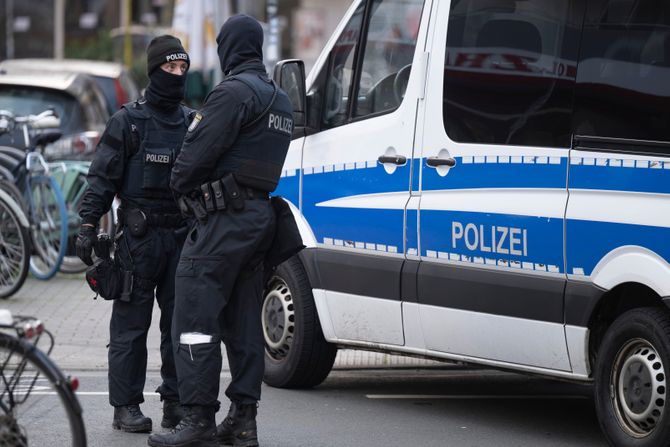 Nemačka, policija, hapšenje, pokušaj državnog udara Nemačka, policija, hapšenje, pokušaj državnog udara