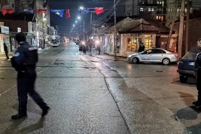 Kosovo Kosovkska Mitrovica policija policajci specijalci