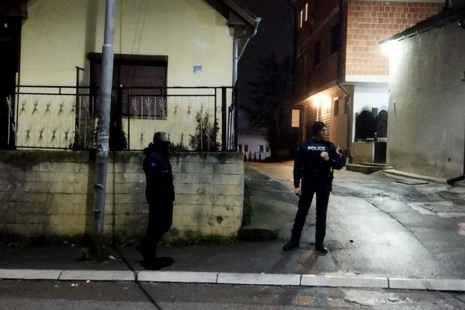 Kosovo Kosovska Mitrovica policija policajci specijalci