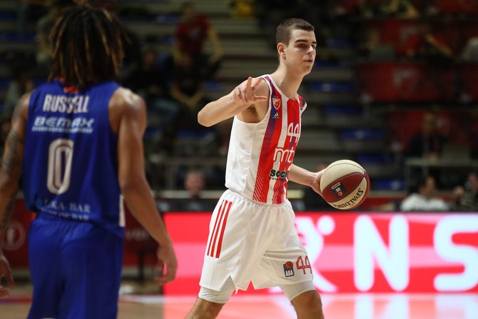 KK Crvena zvezda - KK Mornar Nikola Topić