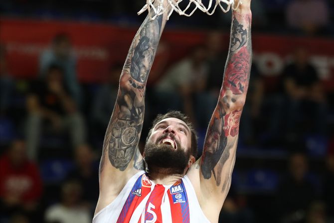 KK Crvena zvezda - KK Mornar Miroslav Raduljica