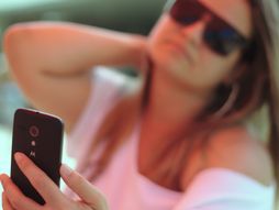 selfi, devojka, slika se