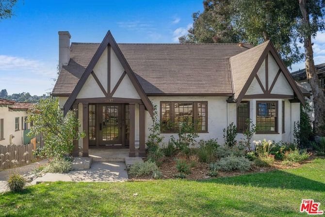 Storybook Tudor in Prime Silverlake Location