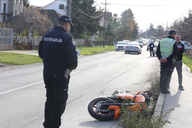 Motor udes Jainci policija uviđaj