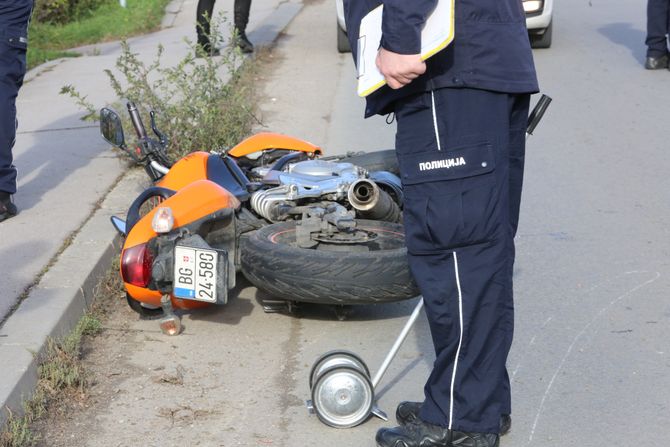 Motor udes Jainci policija uviđaj Motor udes Jainci policija uviđaj