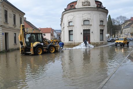 Hrvatska Kostajnica poplava poplave