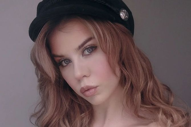 Sophie larissa weiss
