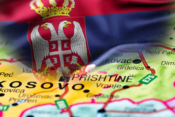 Srbija zastava Kosovo