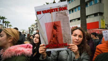 Protesti aktivista i ljubitelja životinja, Izmir, Turska