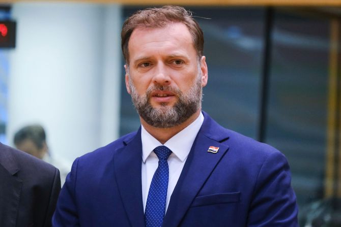 Mario Banožić, Ministar odbrane Hrvatske Mario Banožić, Ministar odbrane Hrvatske