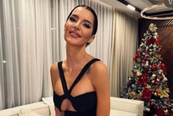 Ana Rajković Ana Rajković