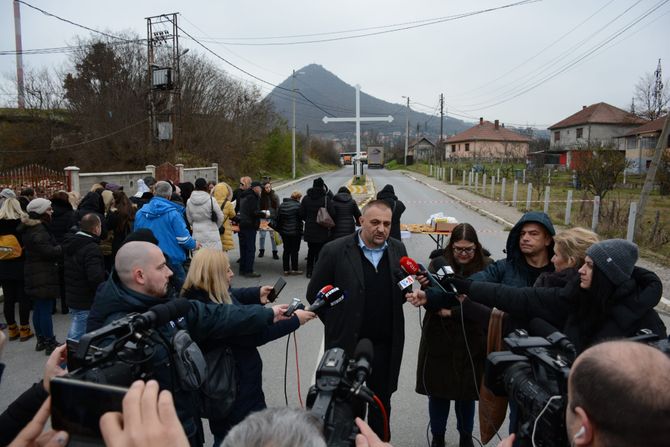 Barikade, Rudare, Kosovo i Metohija, Sveti Nikola, slava