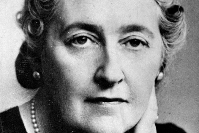 Agata Kristi, Agatha Christie Agata Kristi, Agatha Christie