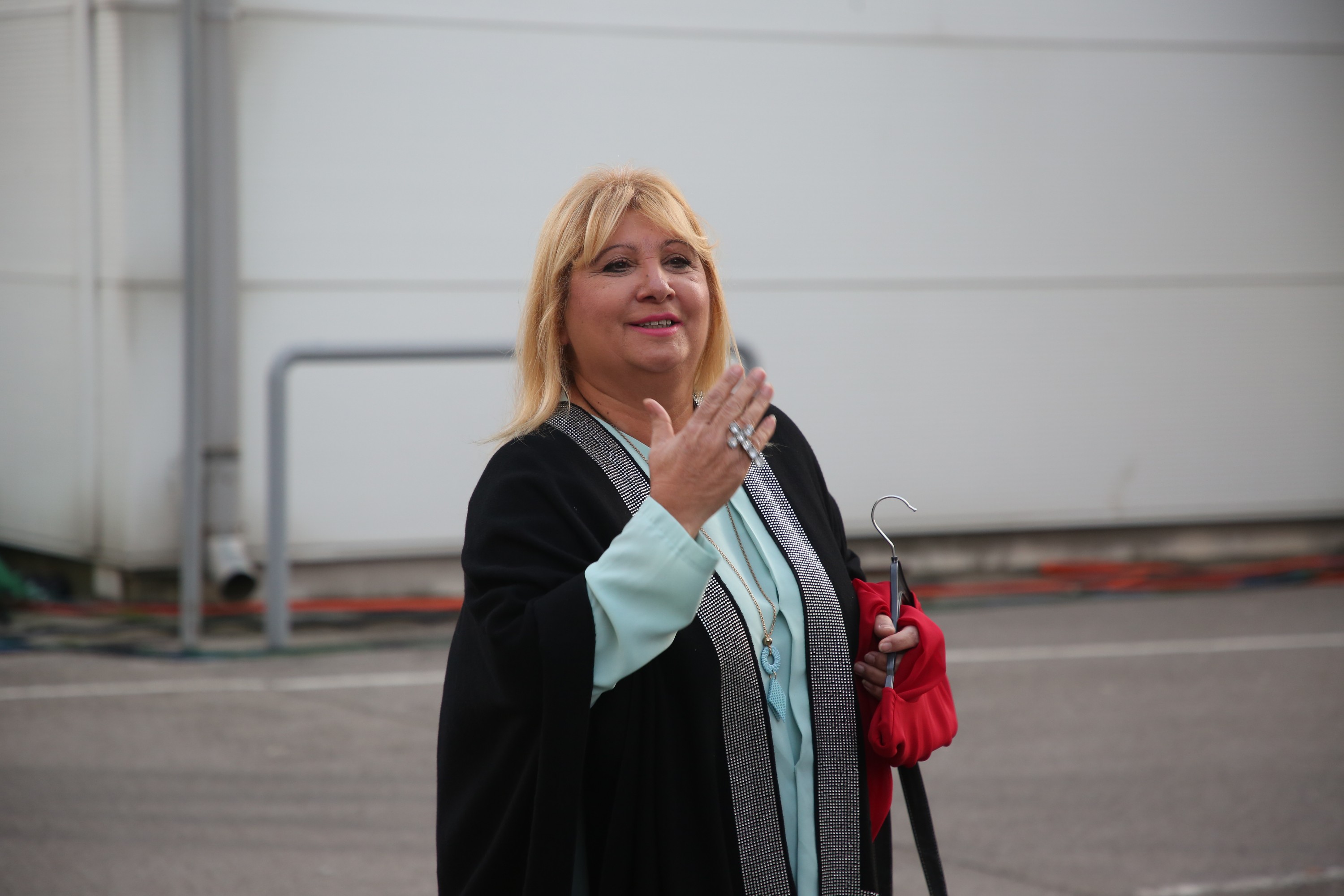 Od jedne pesme izgradila tri kuće, pa pobegla iz Beograda! Sad skuplja i jede puževe: "Sve mi se smučilo!"