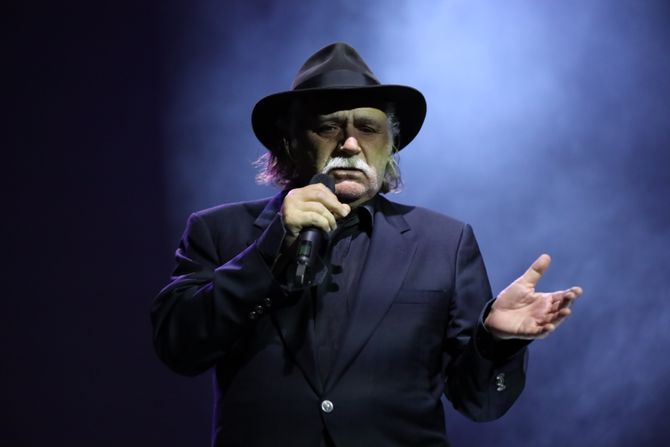 Rade Šerbedžija održao koncert u MTS dvorani