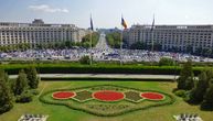 Mali Pariz Istoka je prestonica zemlje u našem susedstvu