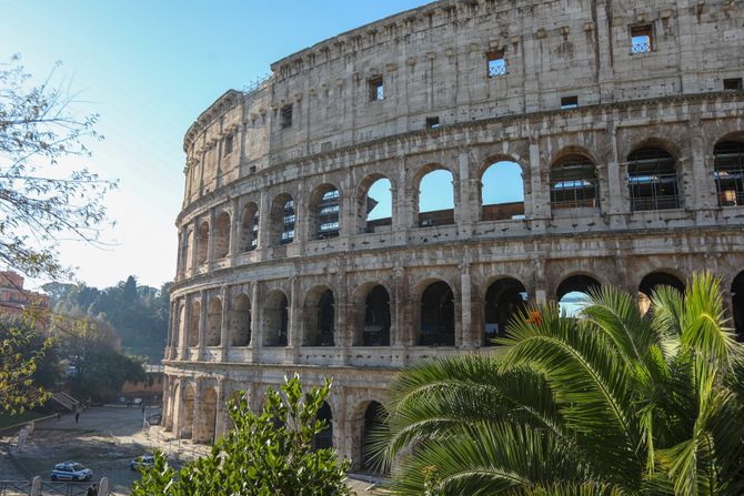 Koloseum, Colosseo