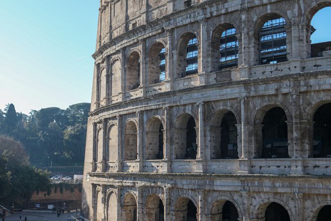 Koloseum, Colosseo