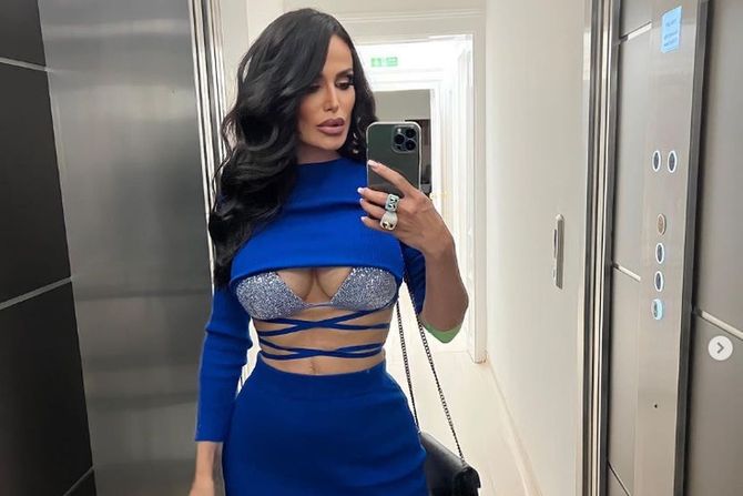 Indira Aradinović Indi Indira Aradinović Indi