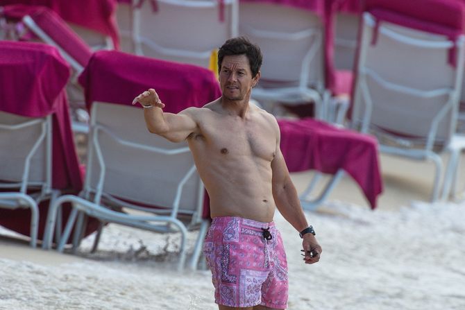 Mark Wahlberg, Mark Volberg Mark Wahlberg, Mark Volberg
