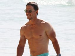 Mark Wahlberg, Mark Volberg