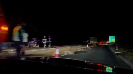 Saobraćajna nesreća udes autoput Beograd Novi Sad BG NS