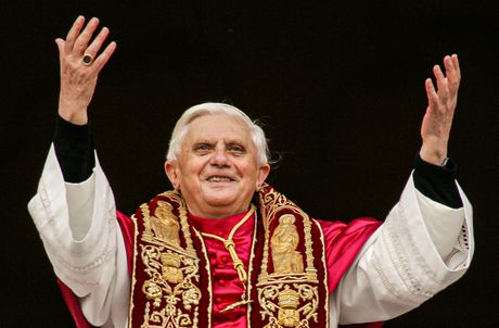 Papa Benedikt Papa Benedikt