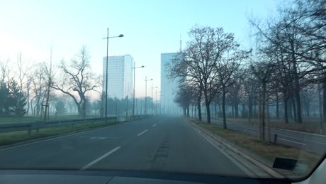 Čišćenje parkova  ulica i vožnja BG Beograd posle novogodšnje noći