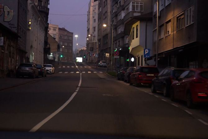 Čišćenje parkova  ulica i vožnja BG Beograd posle novogodšnje noći