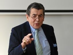 Geoffrey Nice Džefri Najs