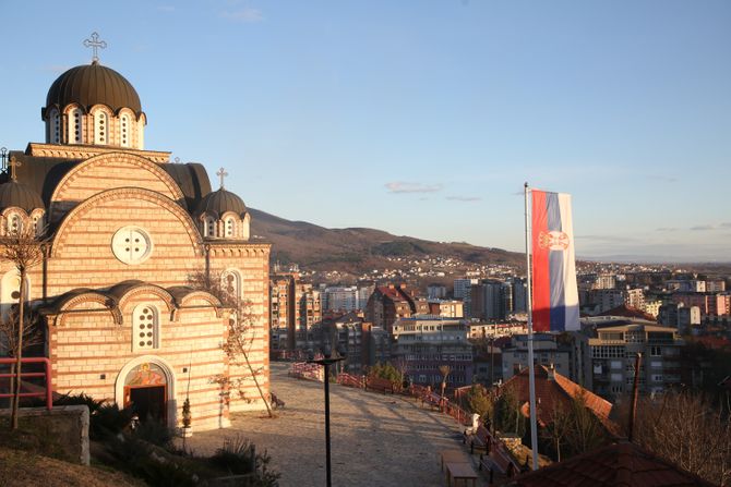 Paljenje badnjaka, Kosovska Mitrovica Paljenje badnjaka, Kosovska Mitrovica