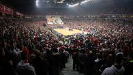 Arena gori pola sata pre meča: Evo šta su navijači tražili od igrača Zvezde kad su izašli na zagrevanje