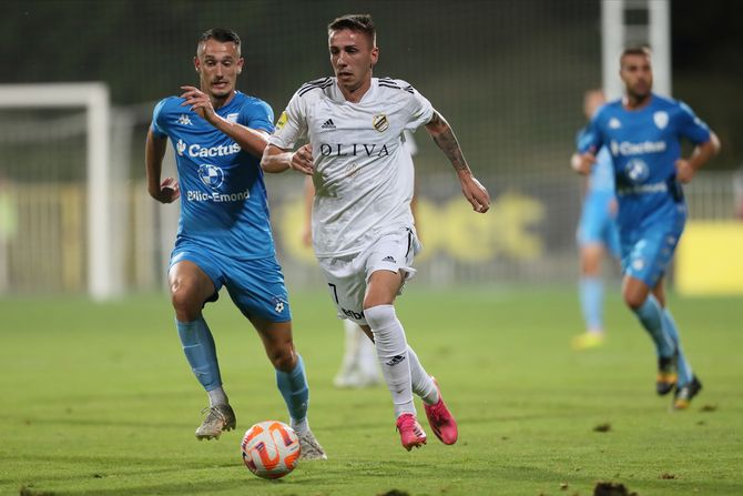 Stefan Tomović Stefan Tomović