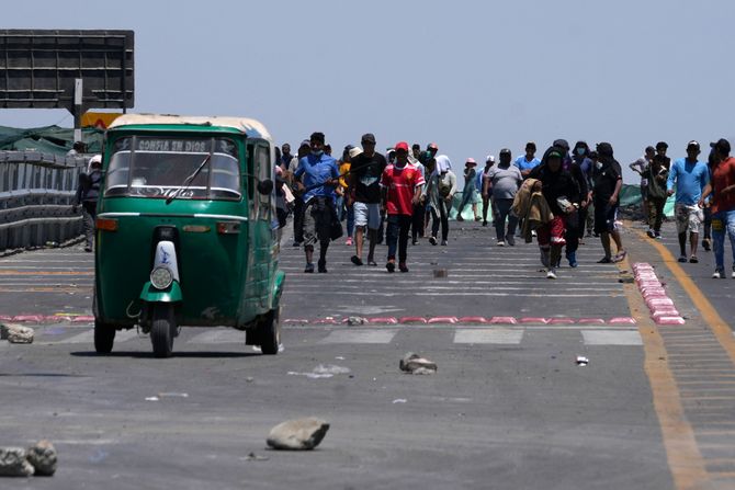 Peru protesti