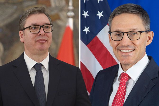 Aleksandar Vučić, Derek Chollet, Derek Šole