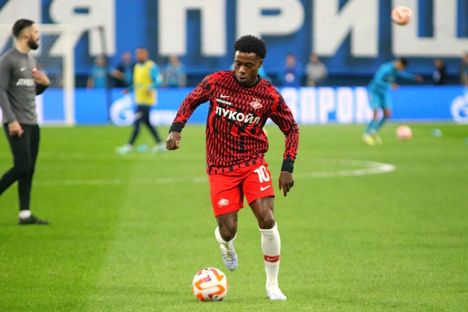 Kvinsi Promes Quincy Promes Spartak Moskva fudbal fudbaler